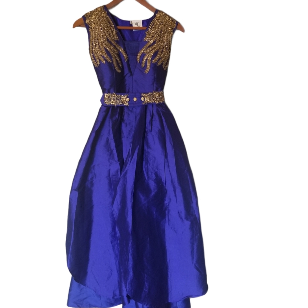 Gown
